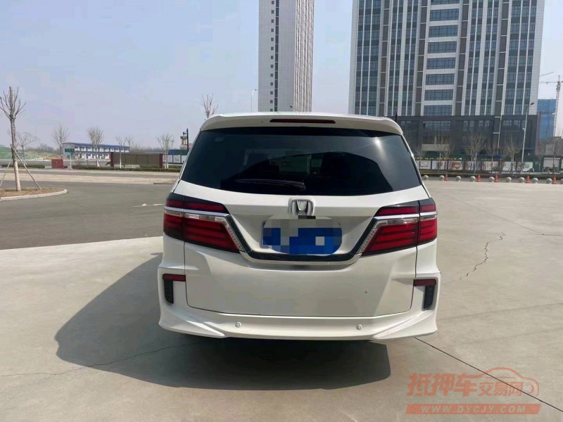 邯郸17年本田艾力绅2