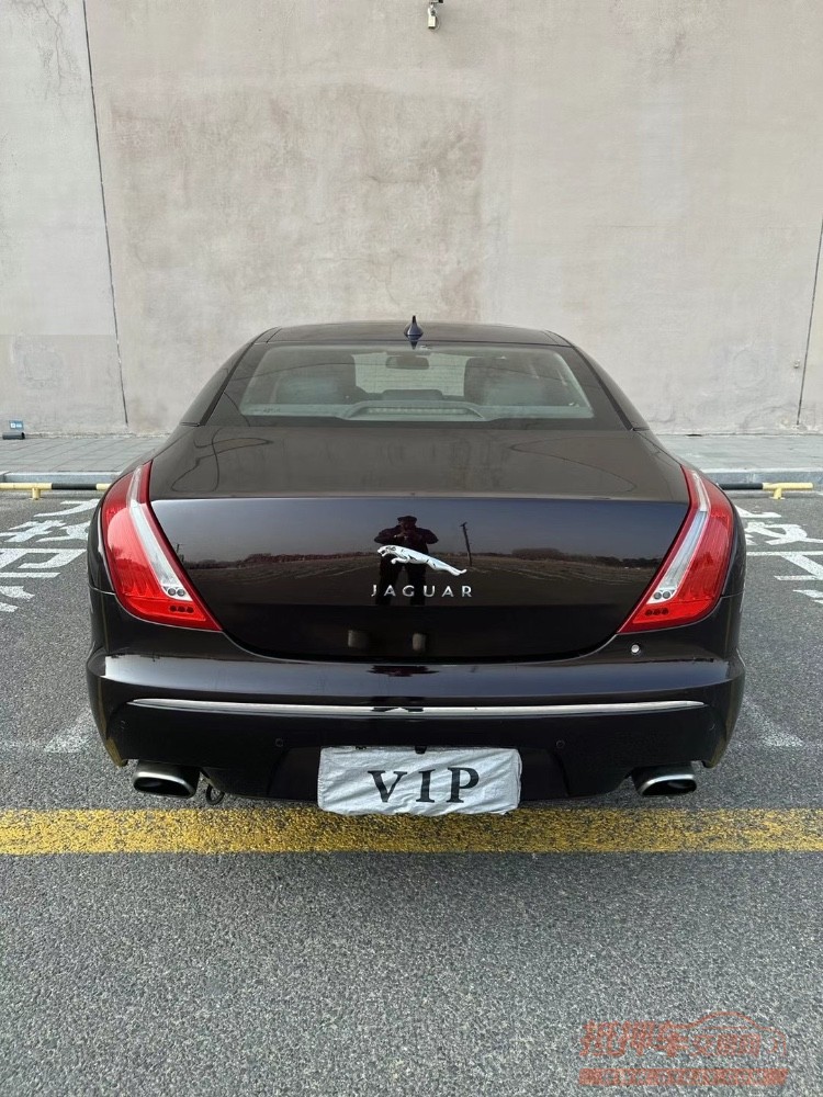 營口13年捷豹XJL7