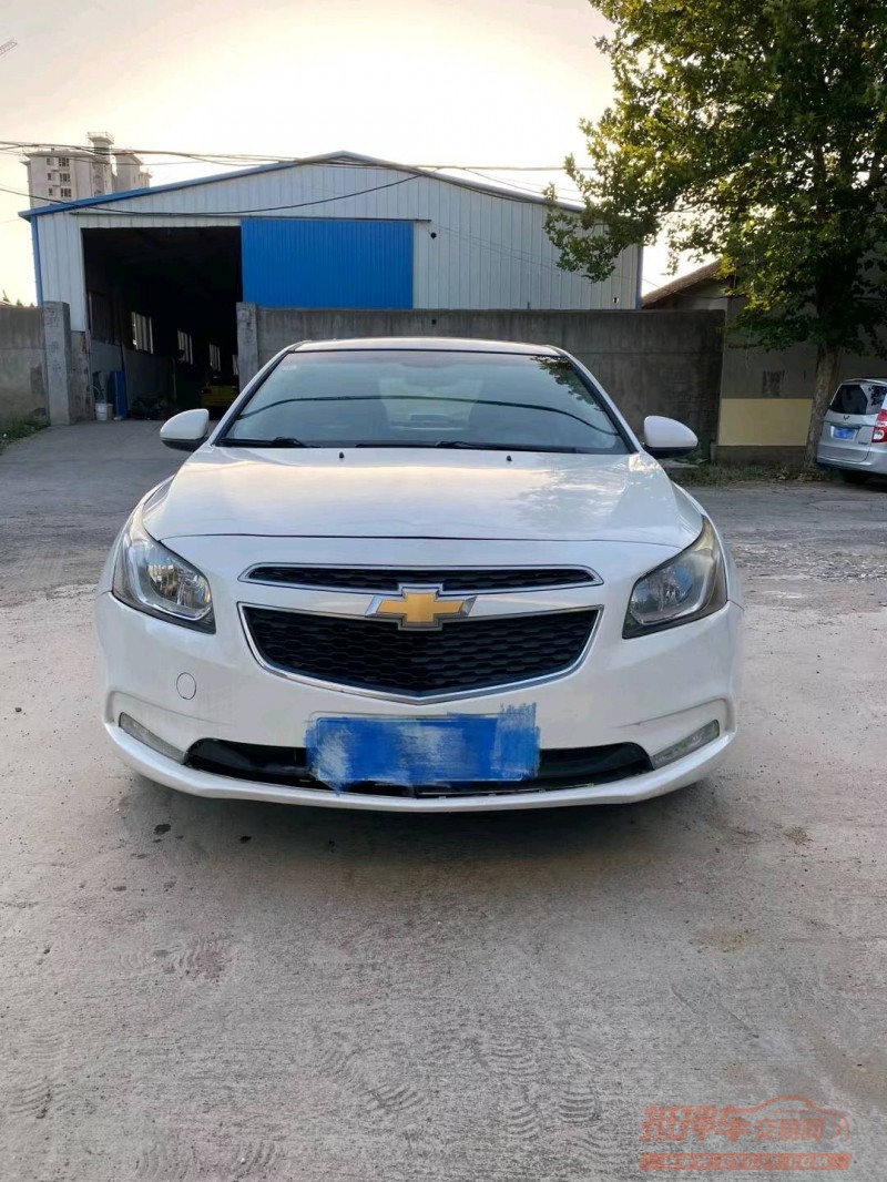 潍坊16年雪佛兰科鲁兹1