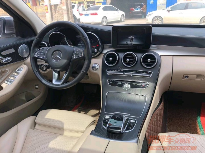 保定17年奔驰C7