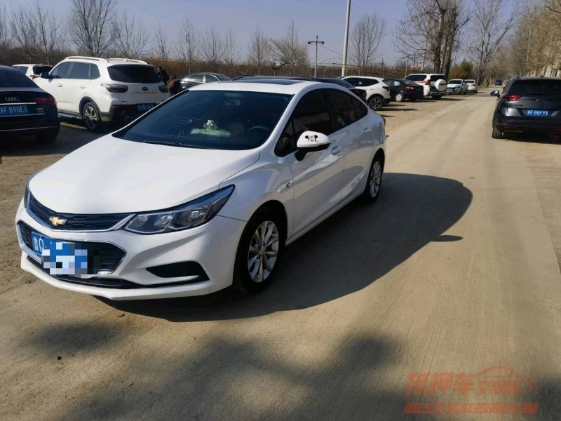 保定17年雪佛兰科鲁兹2