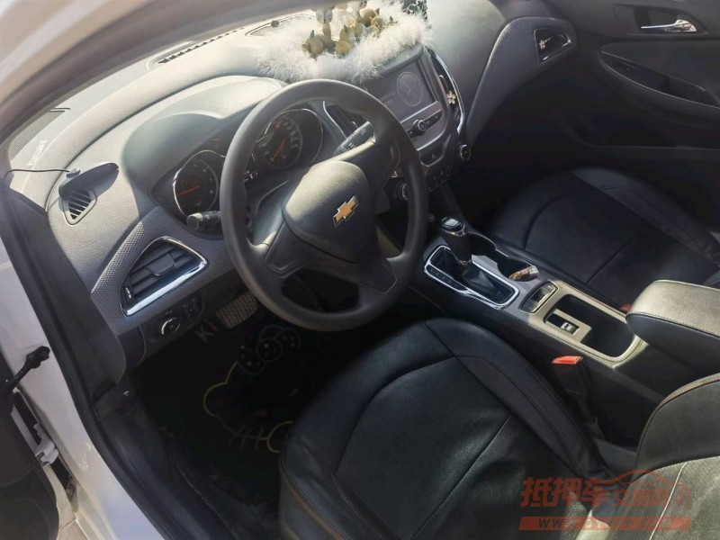 保定17年雪佛兰科鲁兹8