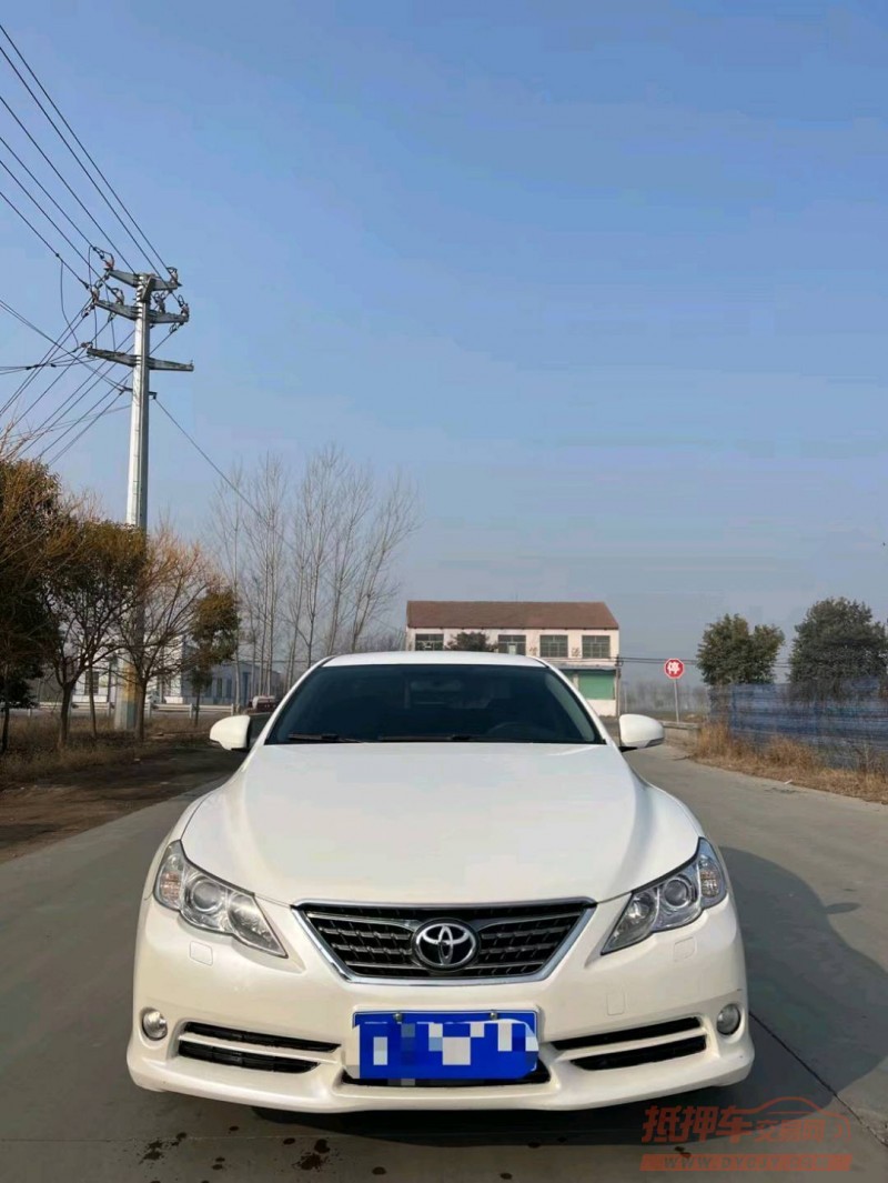 北京13年丰田锐志1