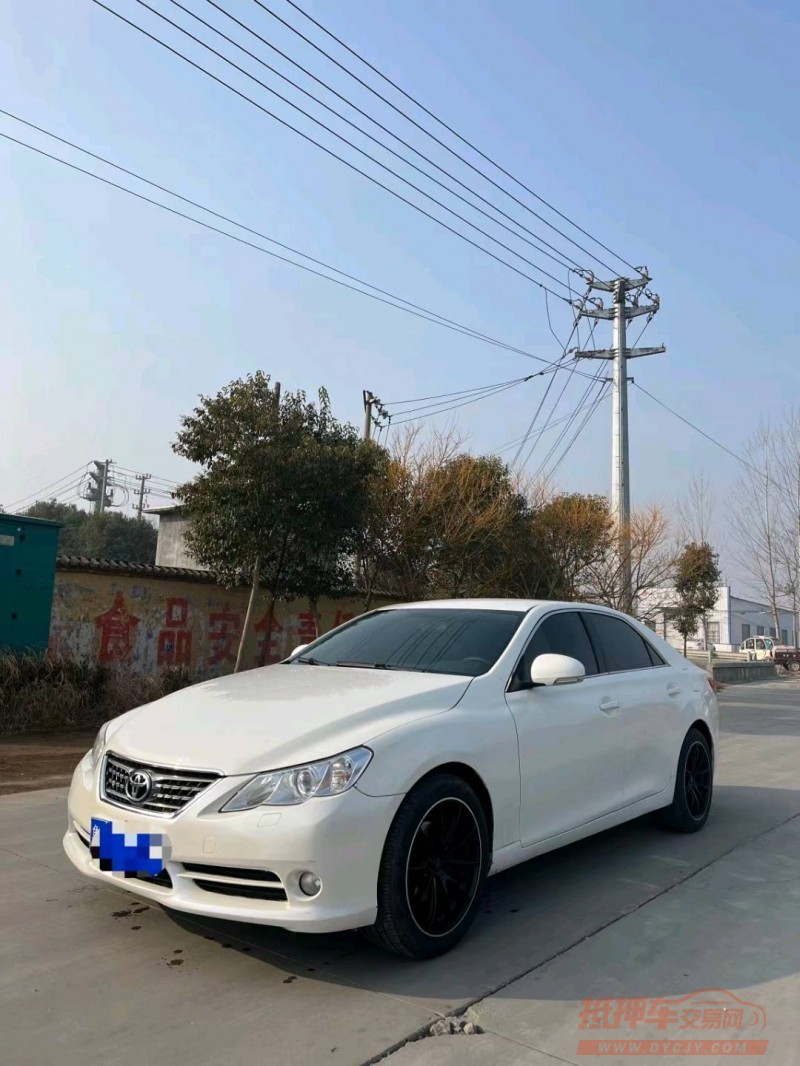 北京13年丰田锐志2