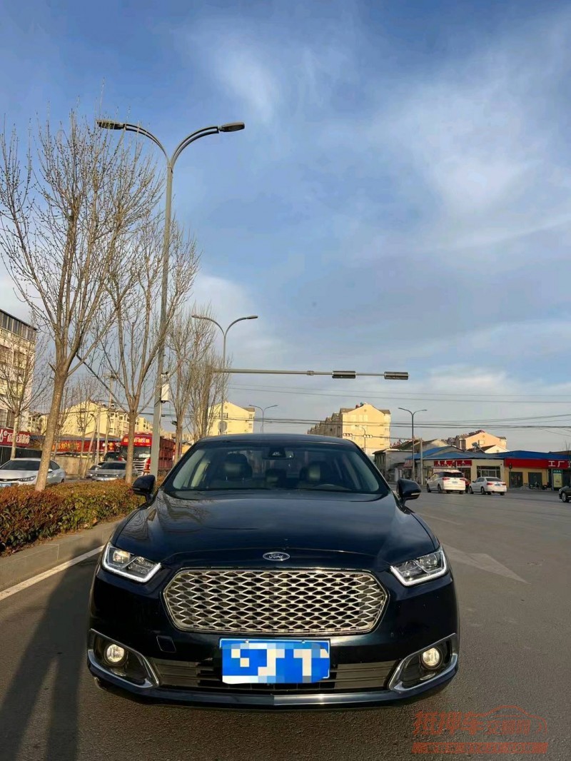 北京18年福特金牛座1