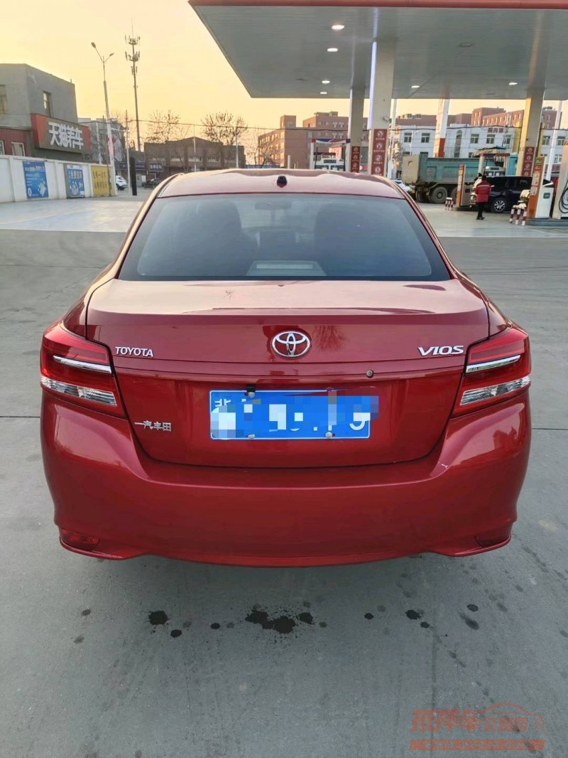 保定19年丰田威驰9