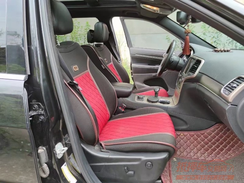 北京17年Jeep大切诺基8