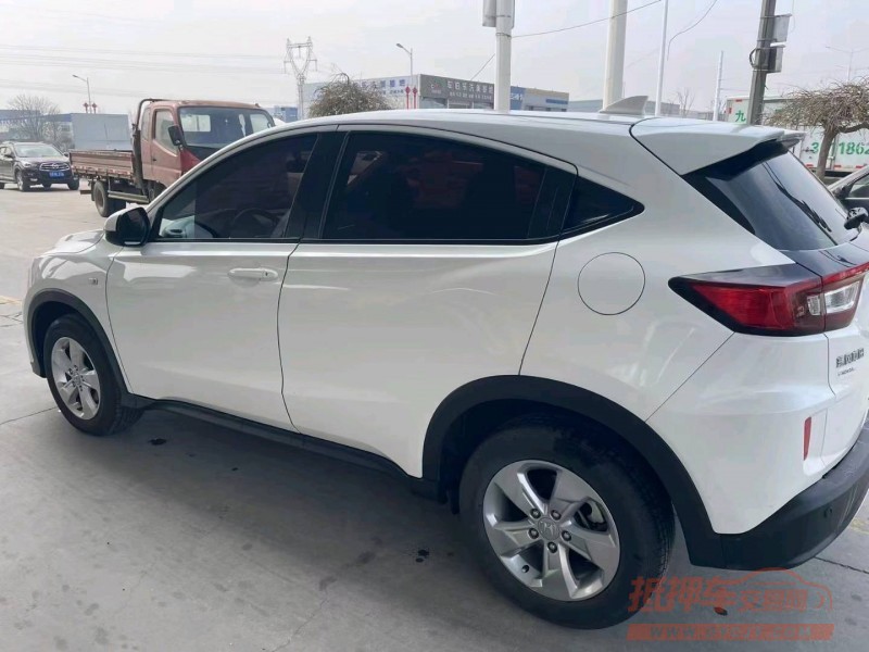 保定18年本田XRV4