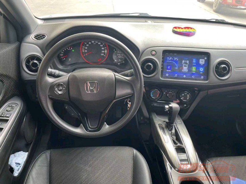 保定18年本田XRV7