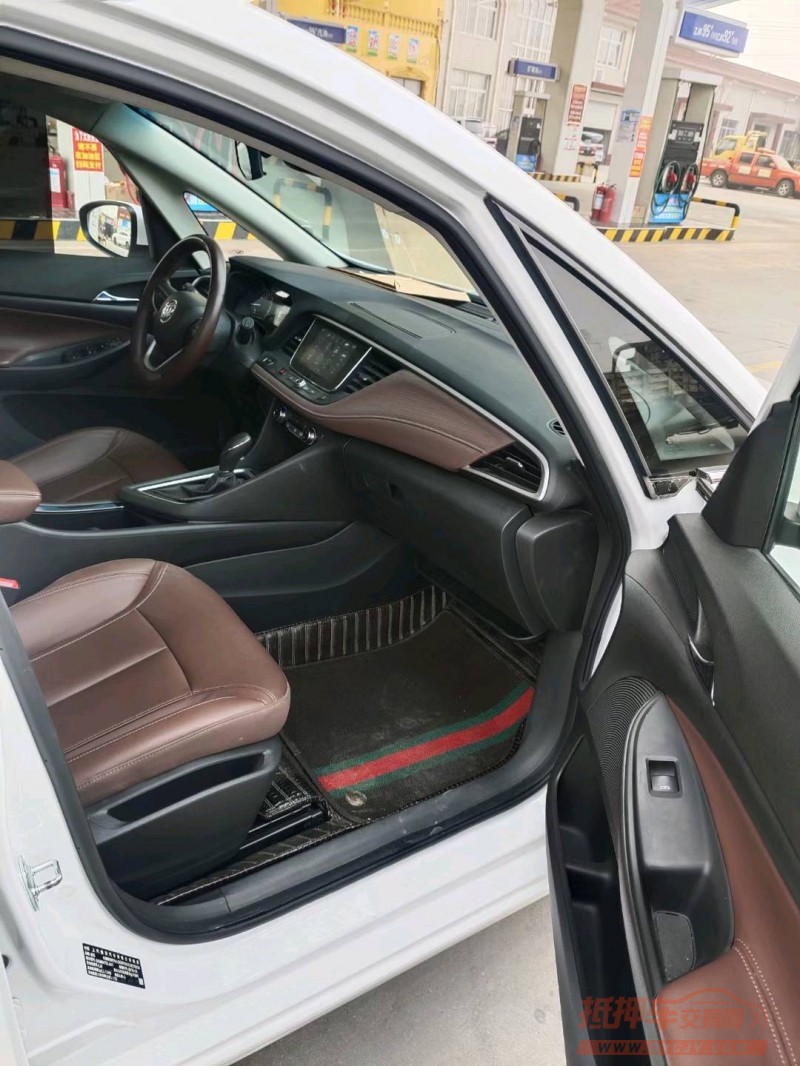 保定19年别克GL66