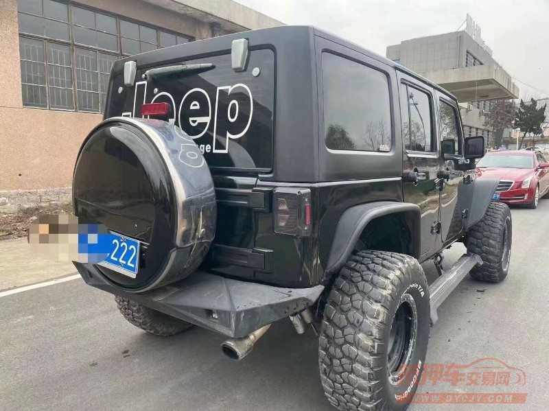 枣庄16年Jeep牧马人9
