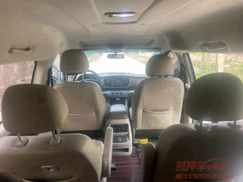 保定19年东风菱智6