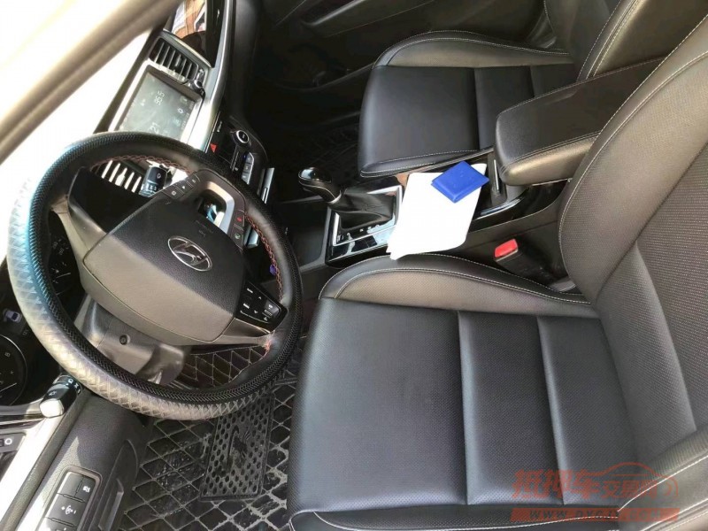 保定17年现代名图6