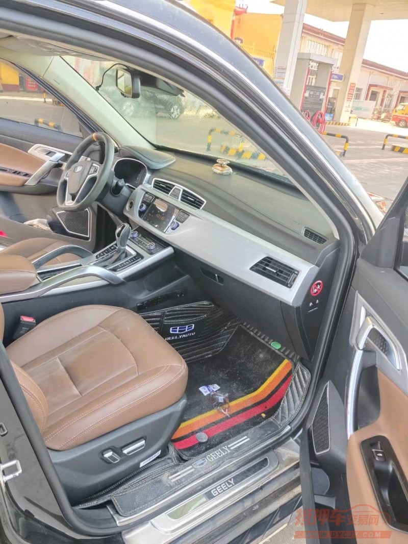 保定17年吉利博越6