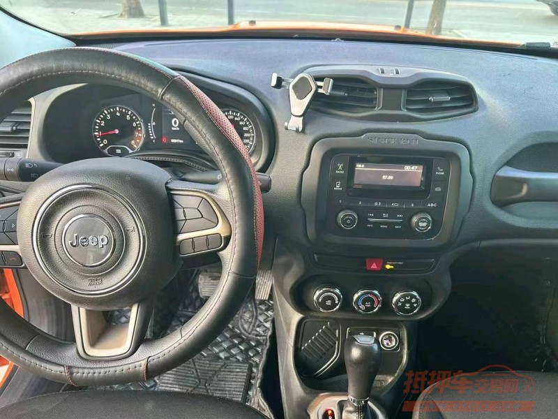 石家庄19年Jeep自由侠7