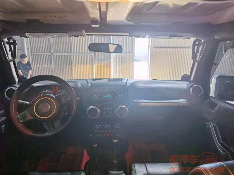 石家庄12年Jeep牧马人3