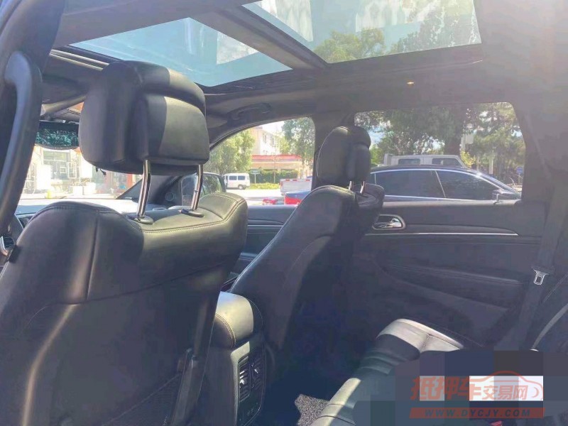 邯郸17年Jeep大切诺基5