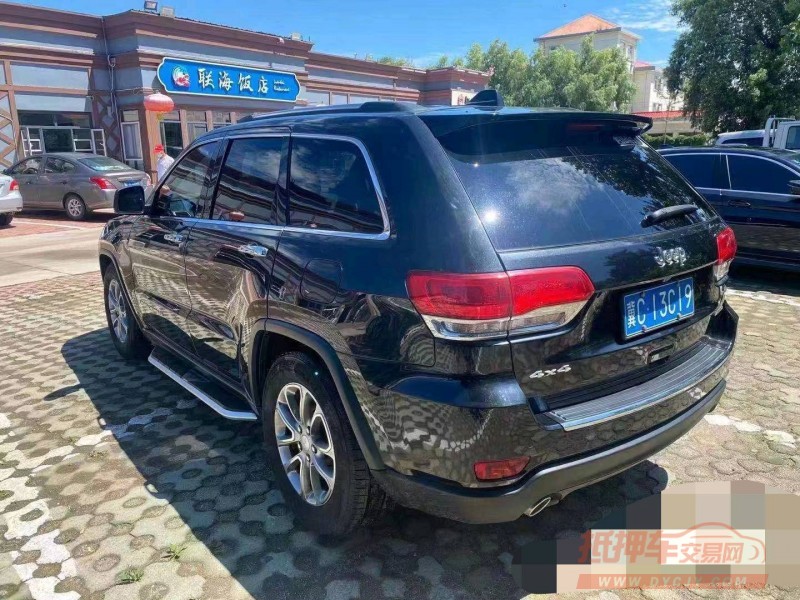 邯郸17年Jeep大切诺基4