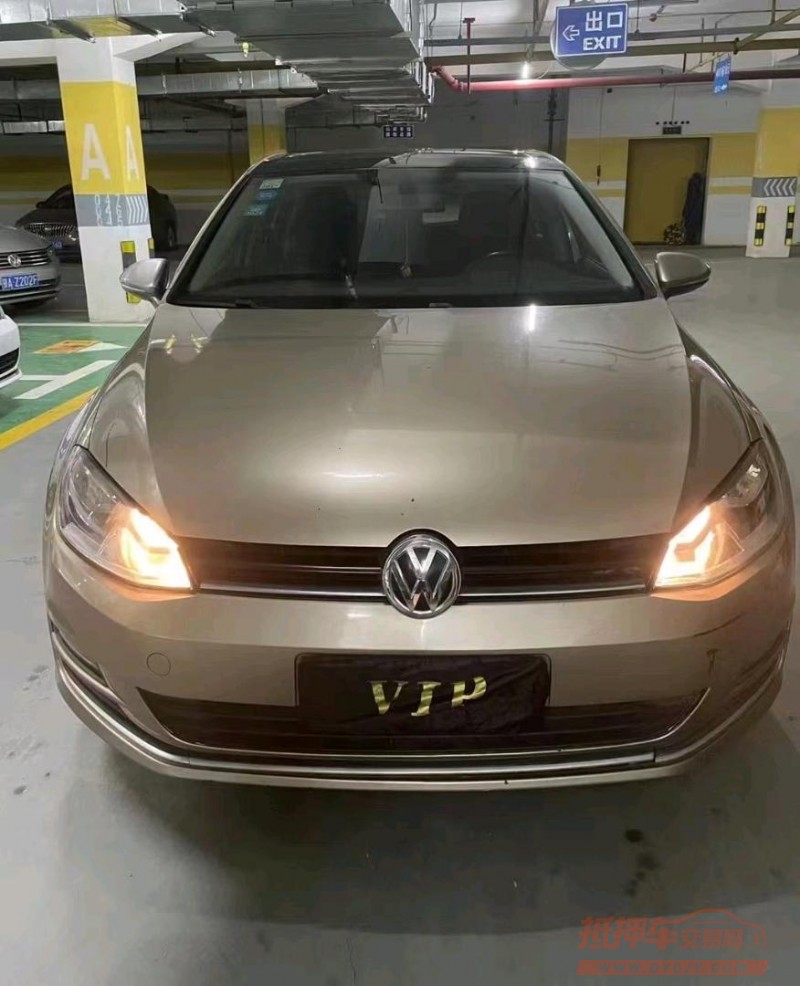 宜昌15年大众高尔夫1