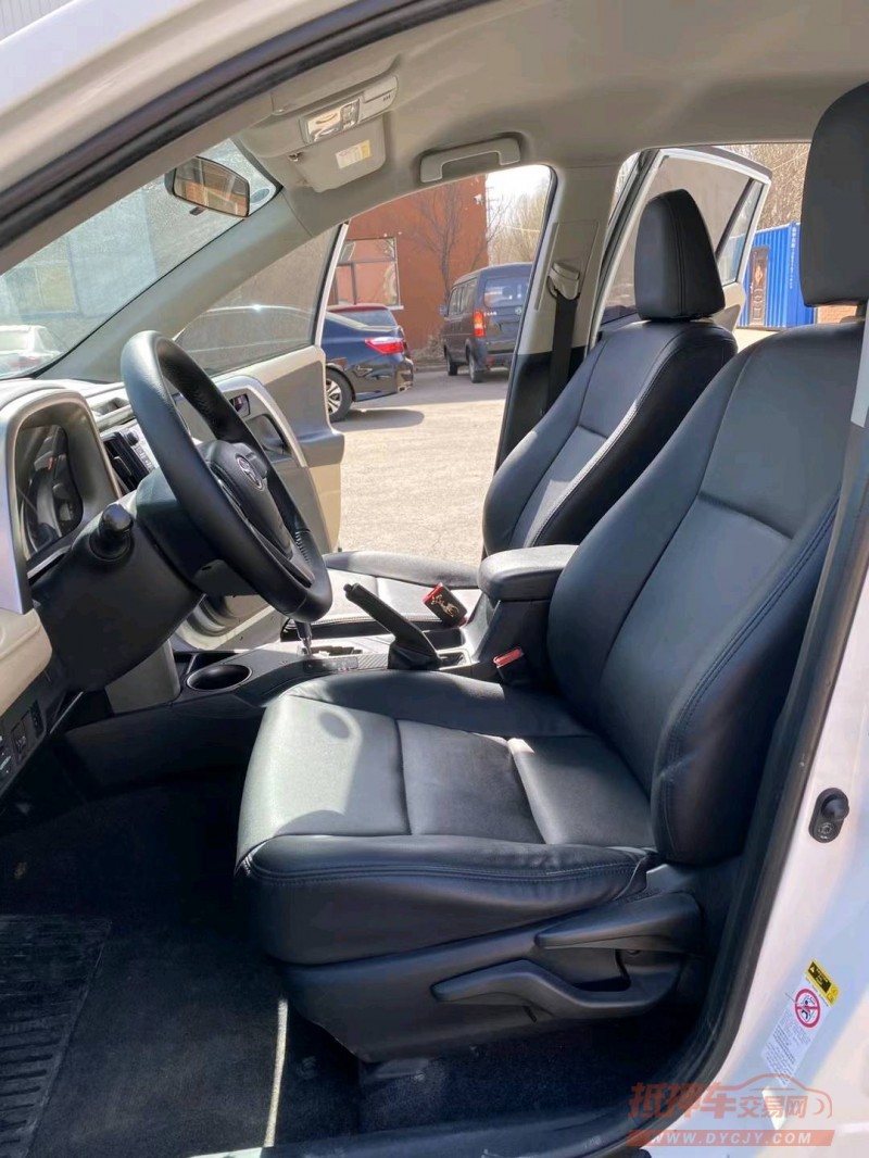 沈阳13年丰田RAV4荣放6