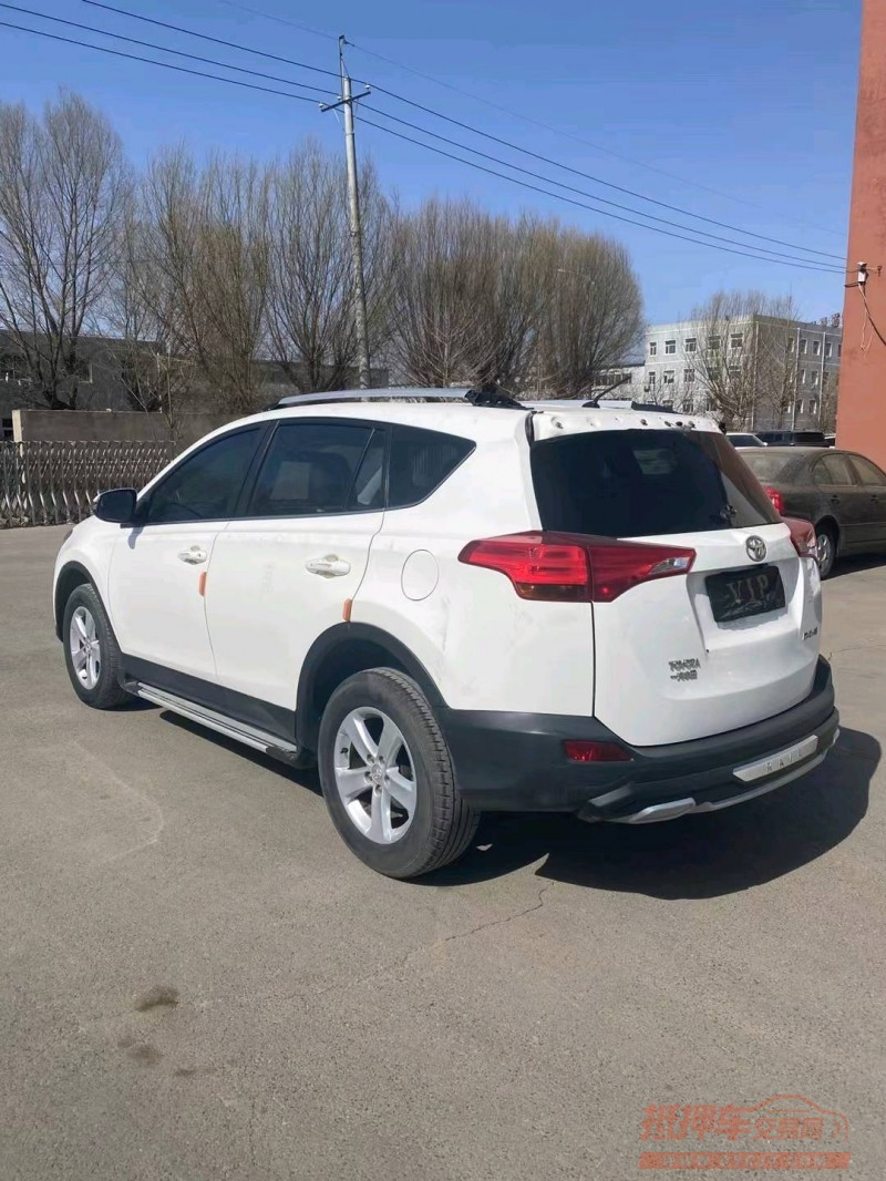 沈阳13年丰田RAV4荣放8