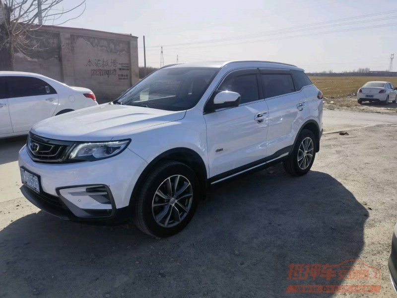 保定19年吉利博越2