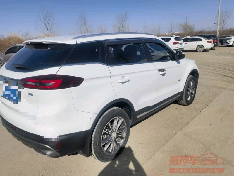 保定19年吉利博越4