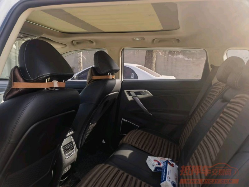 保定19年吉利博越7