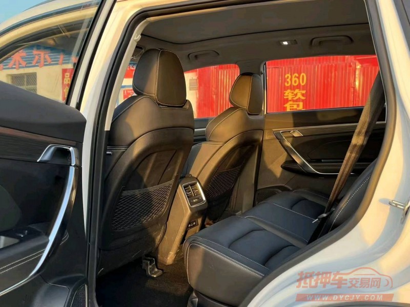 保定19年吉利博越8