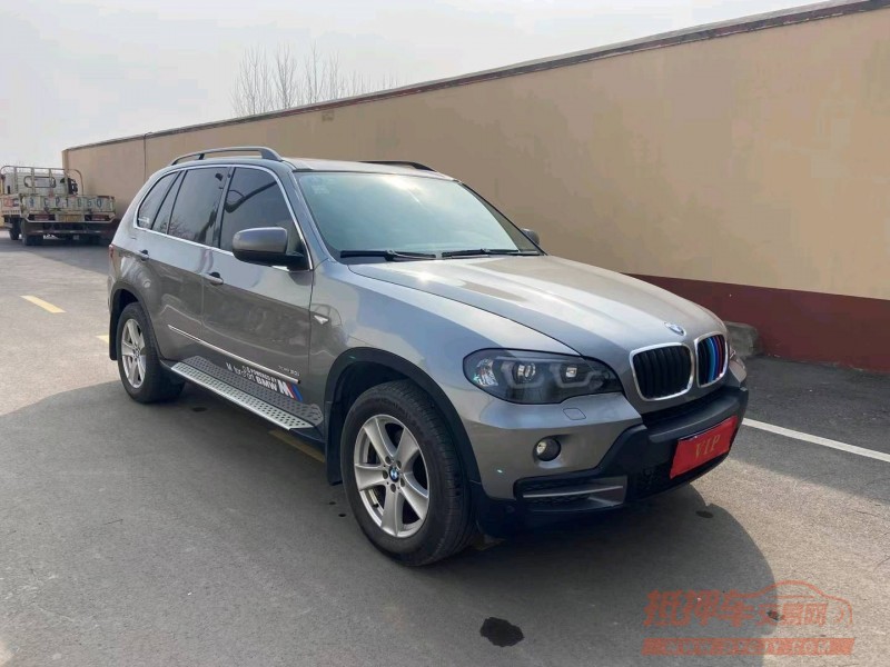 青岛10年宝马X53