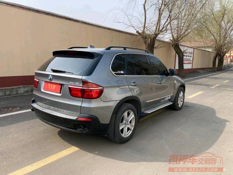 青岛10年宝马X58