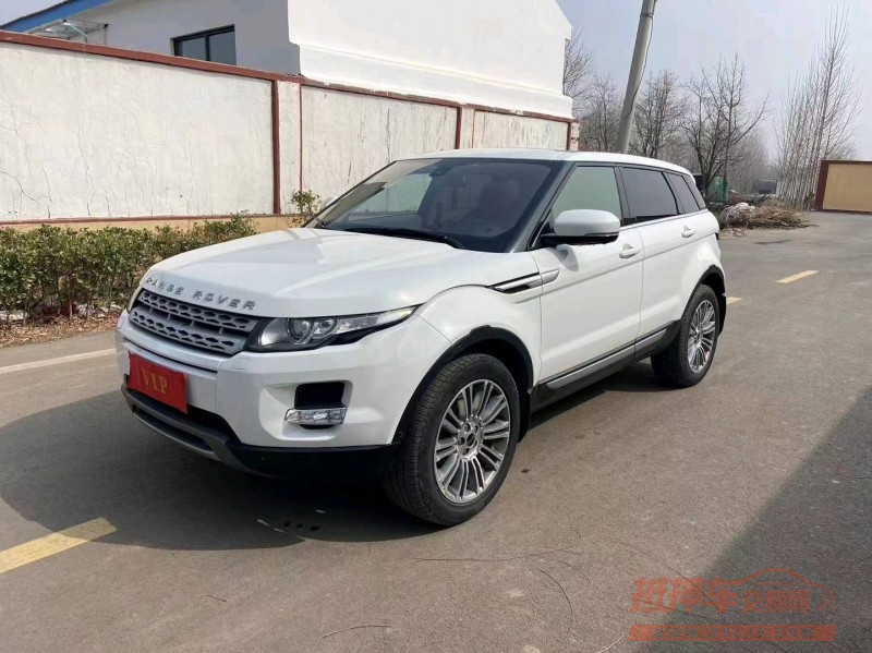 青岛12年路虎极光2