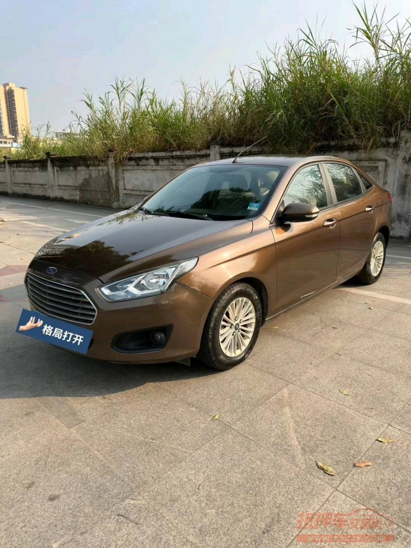 东莞15年福特福睿斯2