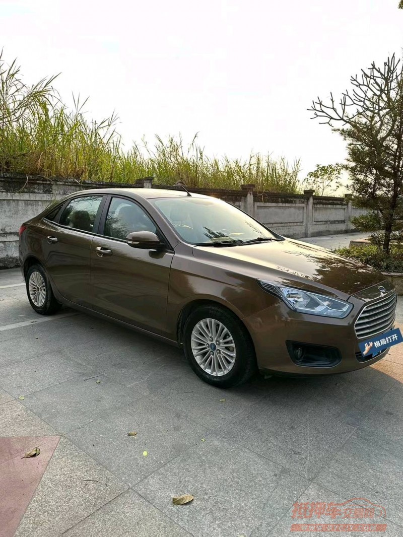 东莞15年福特福睿斯3