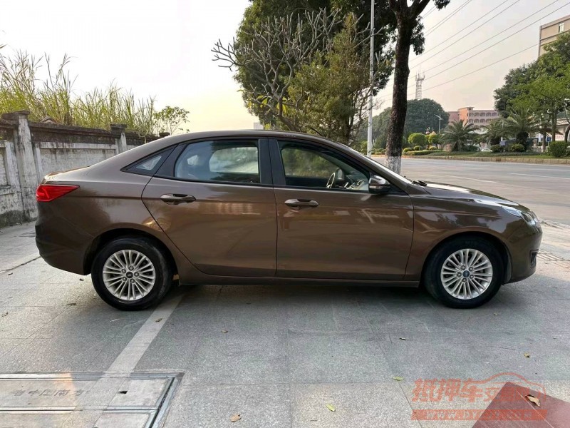 东莞15年福特福睿斯8