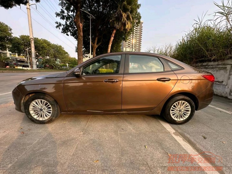 东莞15年福特福睿斯9