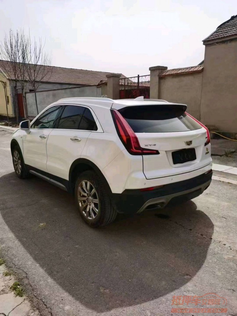 枣庄20年凯迪拉克XT47