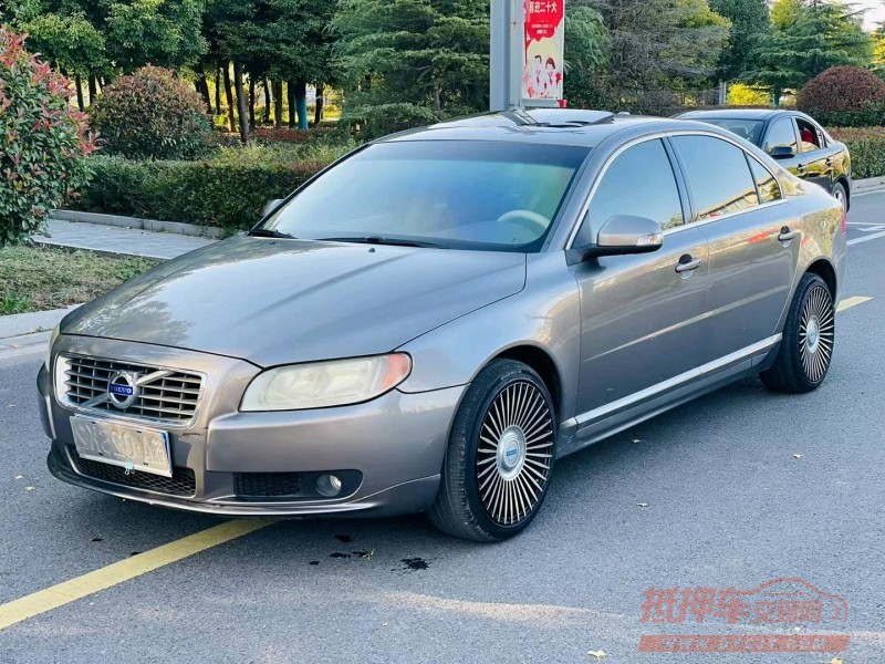 徐州11年沃尔沃S80L1