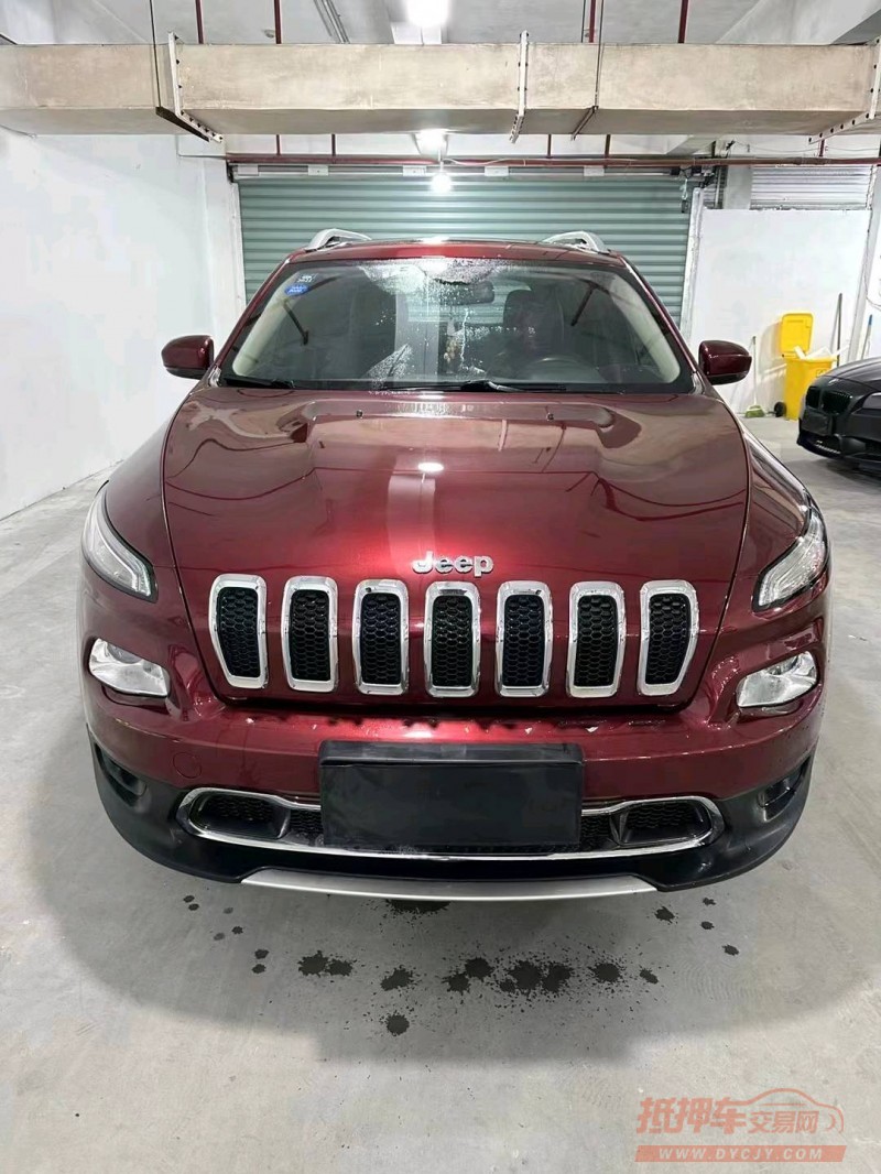 广州17年Jeep自由光1