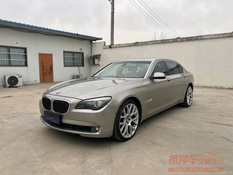 徐州10年宝马7系3