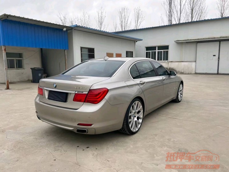 徐州10年宝马7系7
