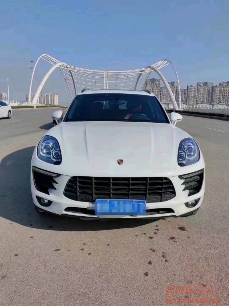 枣庄16年保时捷Macan1