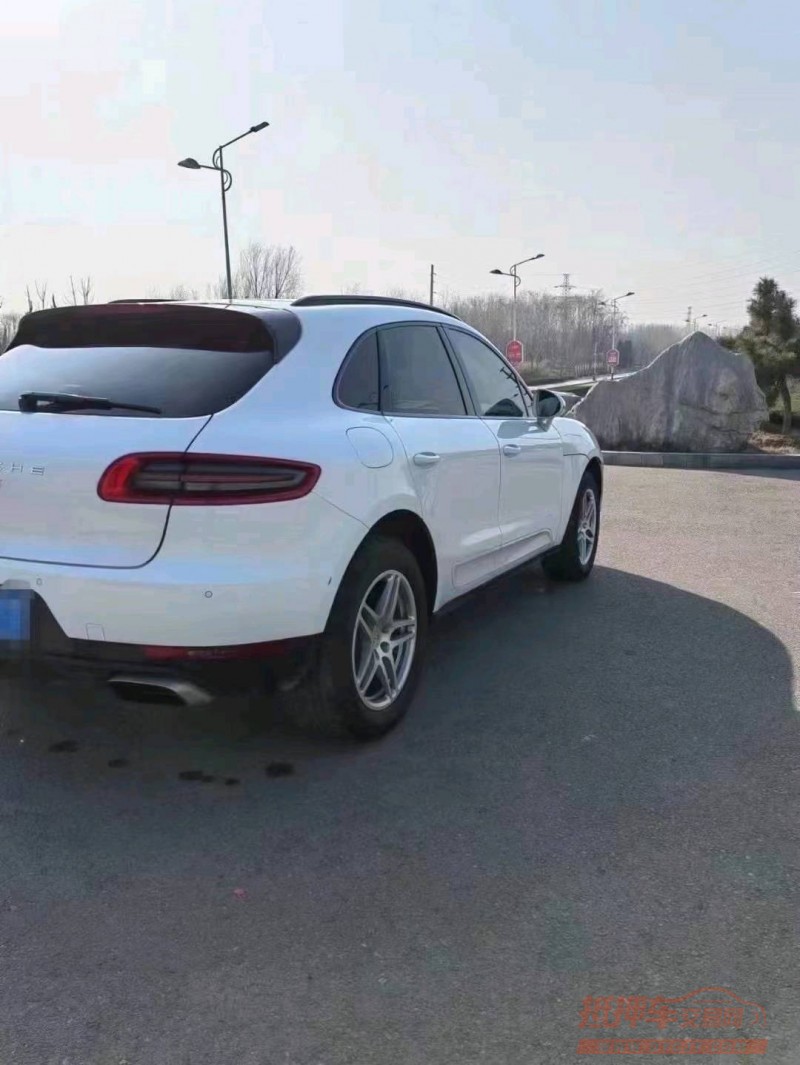 枣庄16年保时捷Macan7