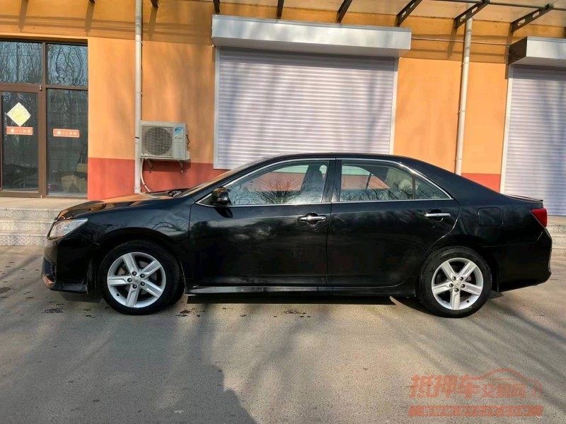 廊坊13年丰田凯美瑞3