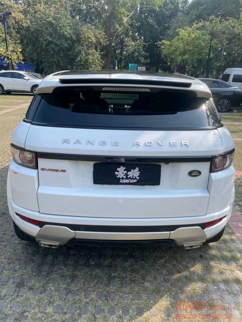 东莞12年路虎揽胜极光(进口)9