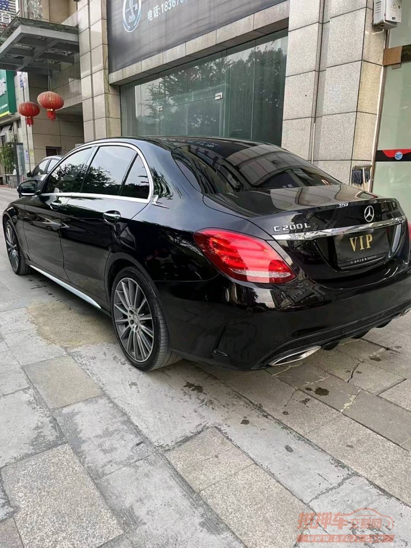 嘉兴18年奔驰C8
