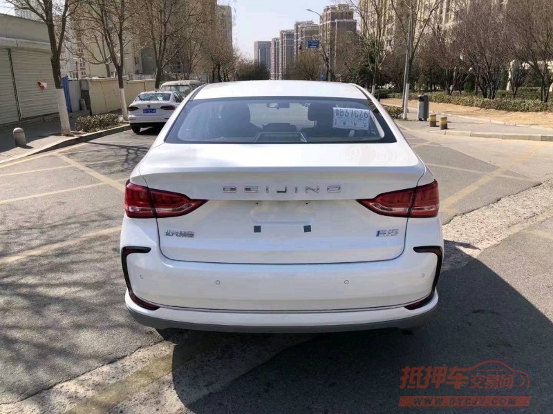 枣庄23年北汽新能源EU系列9