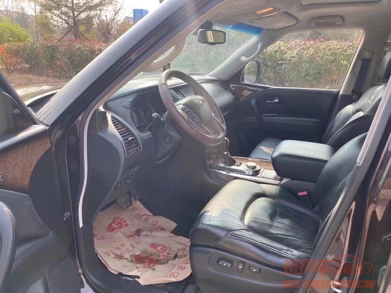 青島11年英菲尼迪QX562