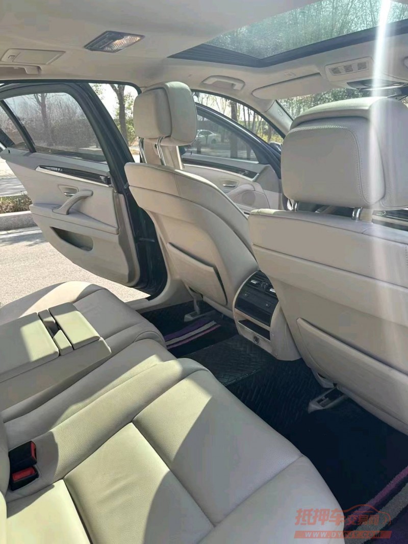 北京11年宝马5系7