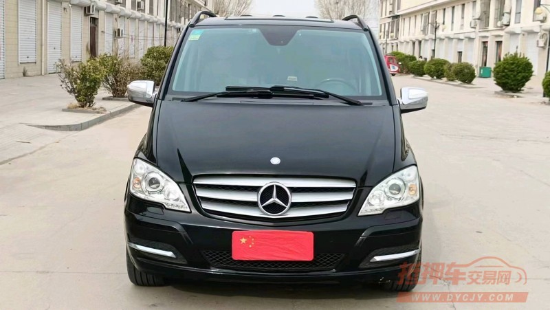 枣庄15年奔驰唯雅诺1